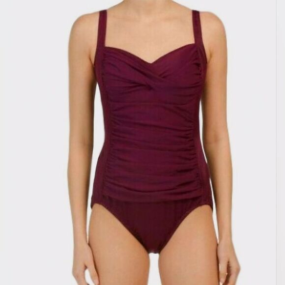 EUC Miraclesuit Women's Slimming  Averi One Piece Swimsuit Eggplant Size 16 - Picture 1 of 12